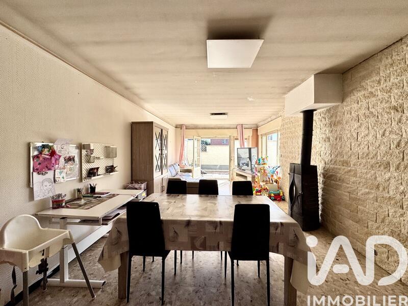 Maison - 159 m² - 6 pièces