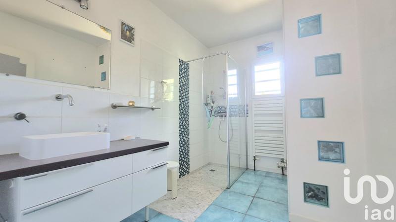 Maison - 175 m² - 6 pièces