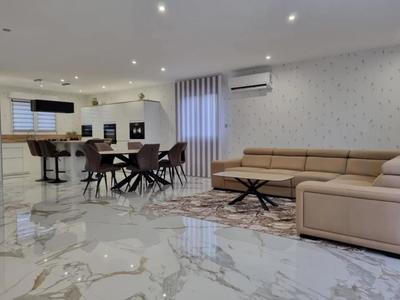 Maison de village - 100 m² - 3 pièces