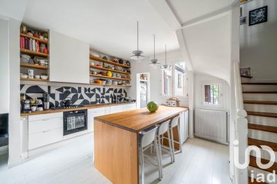 Maison - 120 m² - 4 pièces