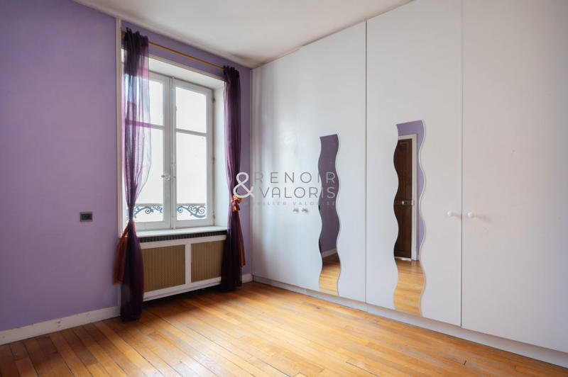 Appartement - 140 m² - 5 pièces