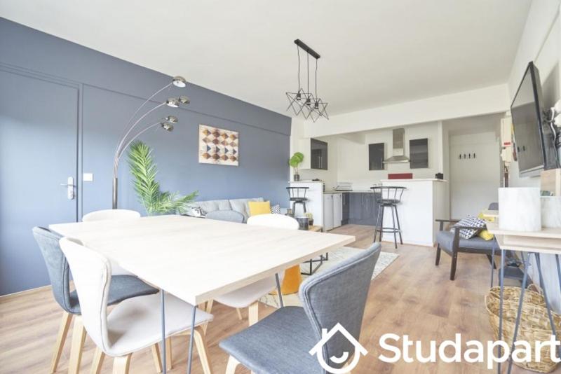 Chambre - 12 m² - 1 pièce