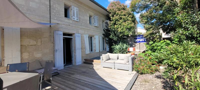 Maison - 258 m² - 4 pièces