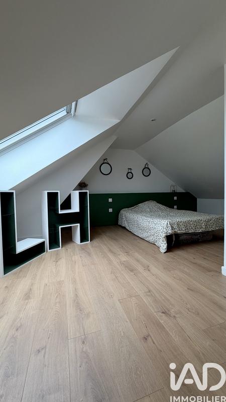 Maison - 142 m² - 6 pièces