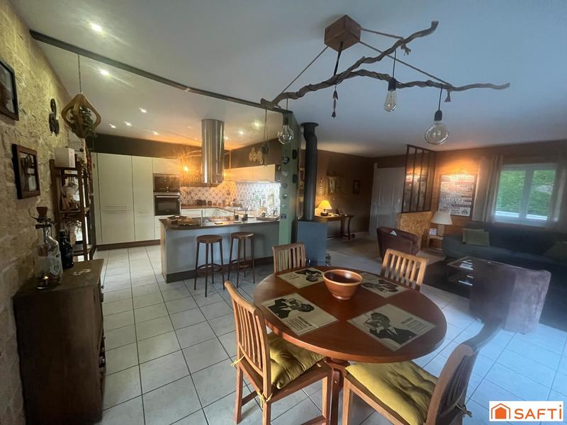 Maison - 146 m² - 5 pièces