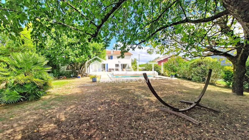 Maison - 174 m² - 6 pièces