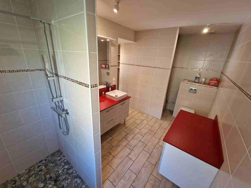 Maison - 191 m² - 8 pièces