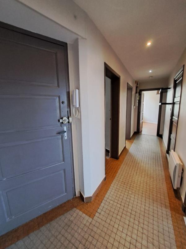 Appartement - 61 m² - 2 pièces