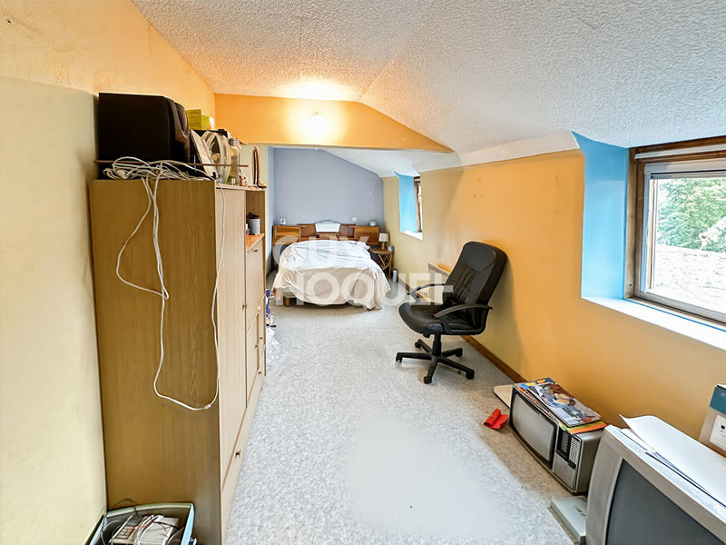 Local d'activités - 167 m² - 6 pièces