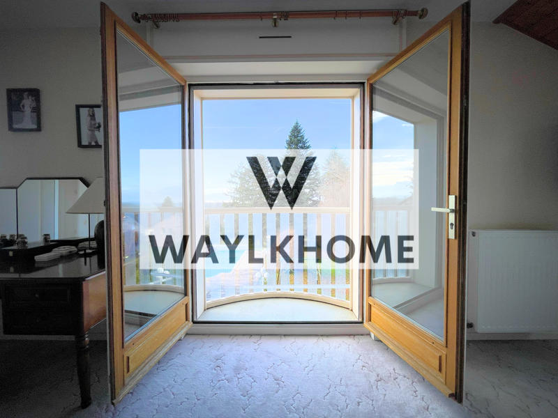 Propriété - 300 m² - 13 pièces