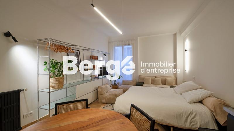 Bureau - 128 m² - 4 pièces