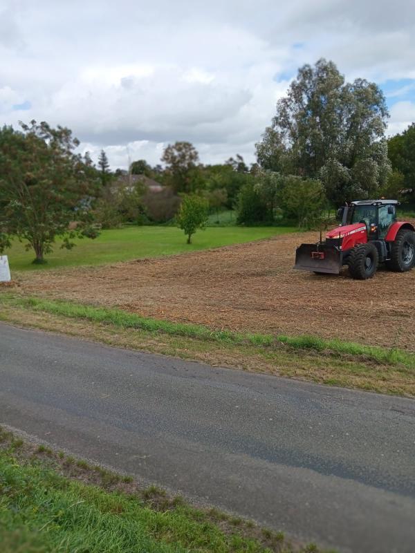 Terrain constructible - 1 875 m²