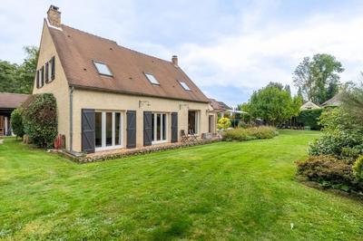 Propriété - 210 m² - 7 pièces