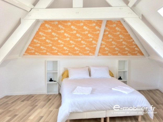 Maison - 183 m² - 8 pièces