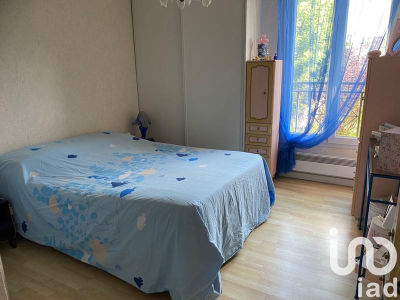 Maison - 99 m² - 5 pièces