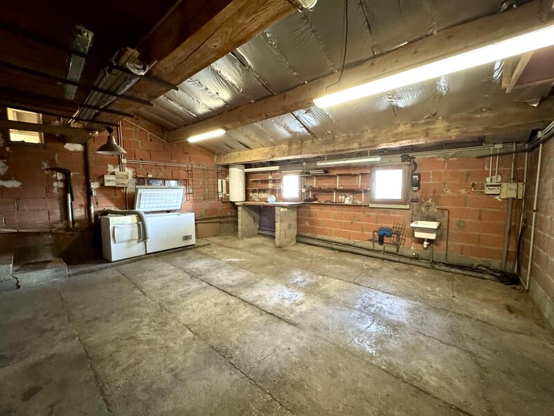 Maison - 122 m² - 6 pièces