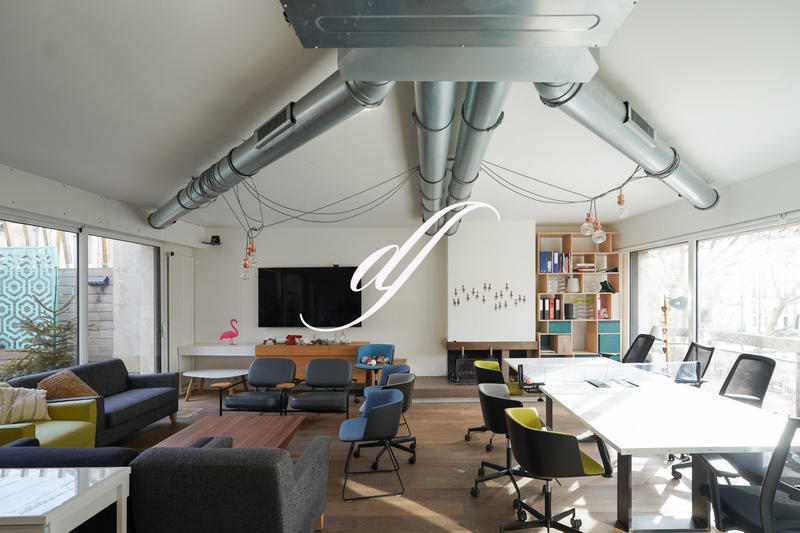 Bureau - 149 m²