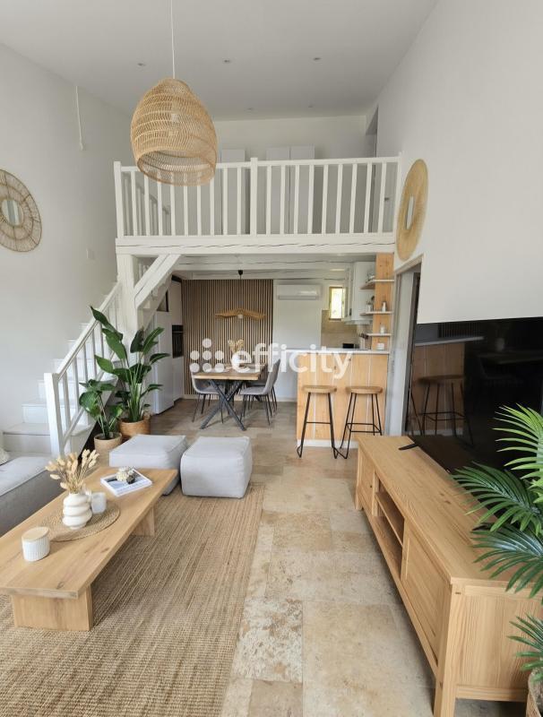 Villa - 200 m² - 8 pièces