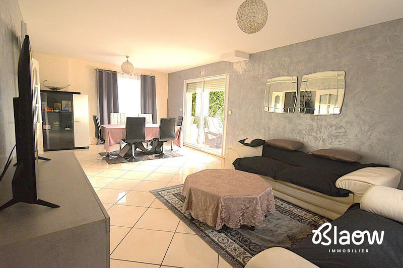 Maison - 94 m² - 5 pièces