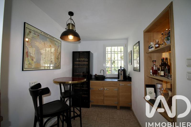 Maison - 186 m² - 6 pièces