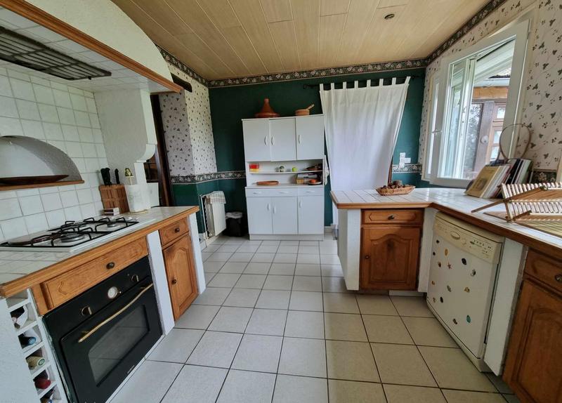 Maison en pierre - 176 m² - 7 pièces