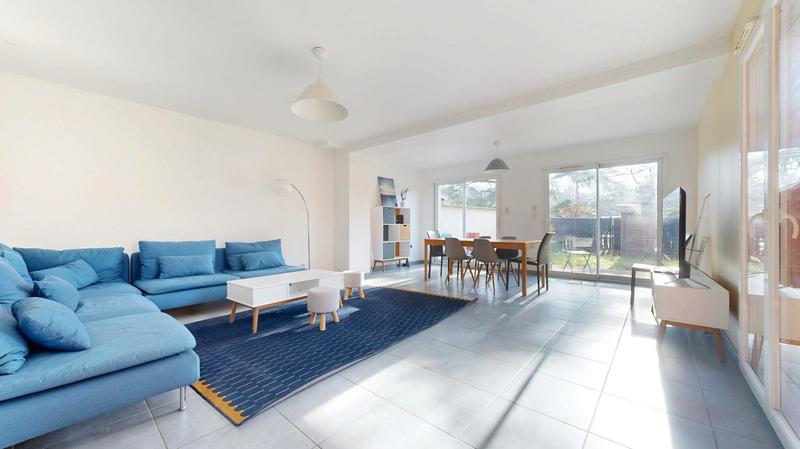 Maison - 160 m² - 6 pièces