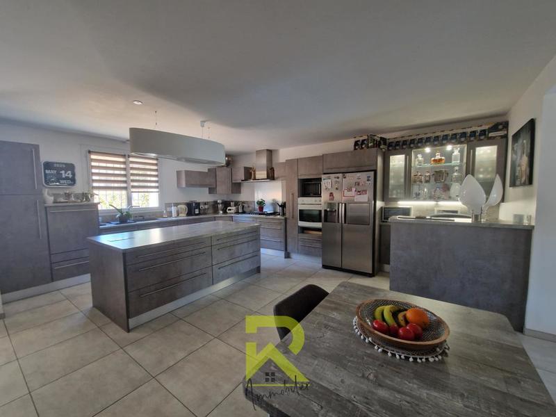 Villa - 160 m² - 5 pièces