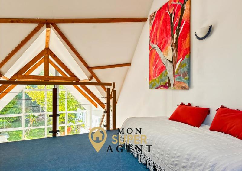 Propriété - 183 m² - 7 pièces