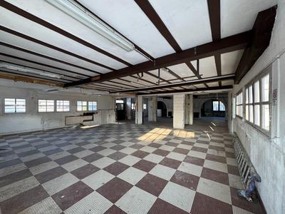 Propriété - 550 m² - 15 pièces