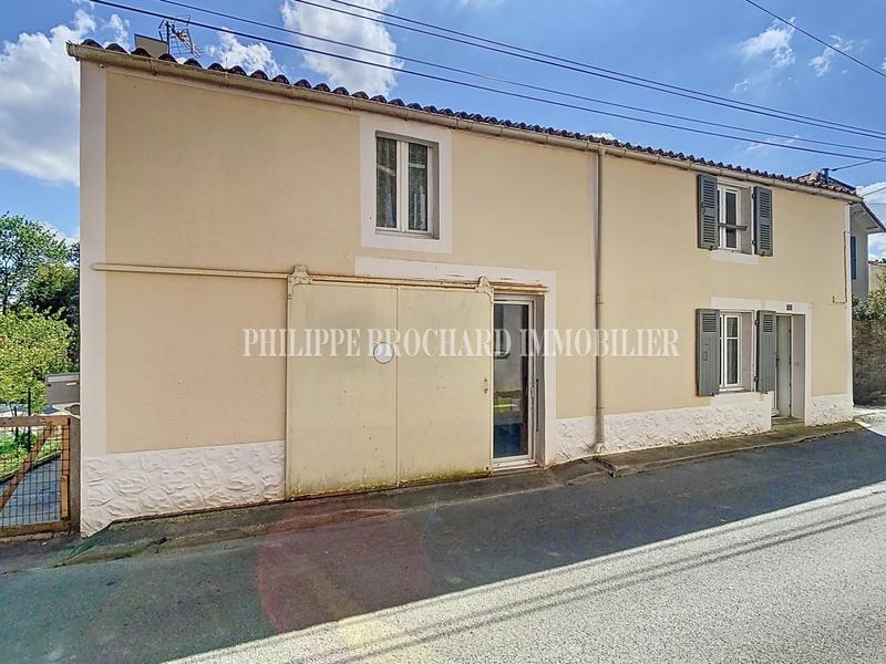 Maison ancienne - 105 m² - 4 pièces