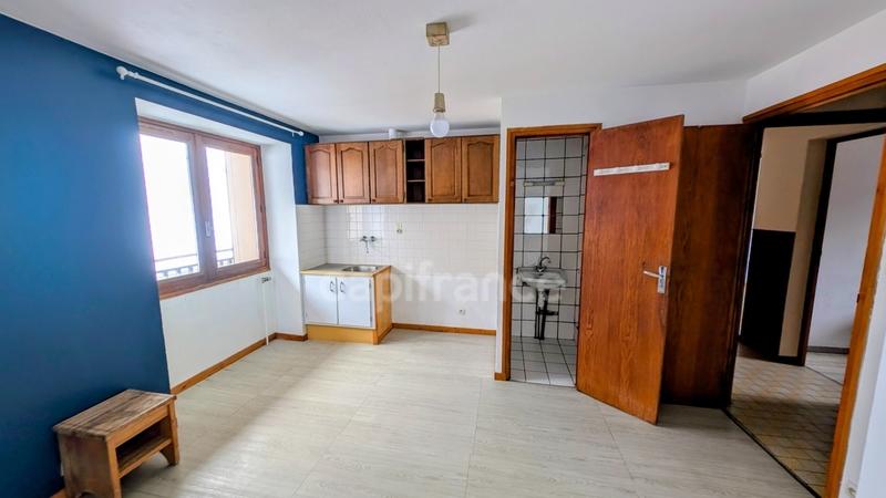 Maison - 154 m² - 8 pièces