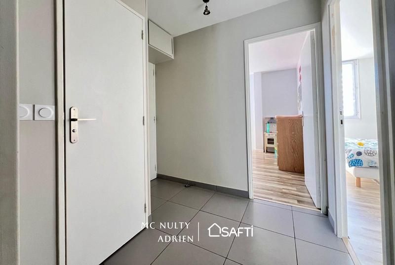 Appartement - 65 m² - 4 pièces