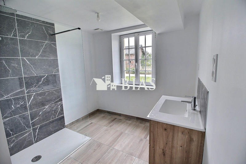 Maison - 139 m² - 6 pièces