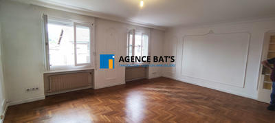 Appartement - 108 m² - 5 pièces