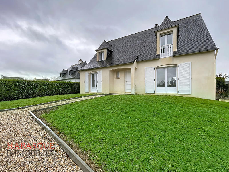 Maison - 136 m² - 6 pièces