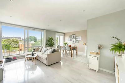 Appartement - 87 m² - 4 pièces