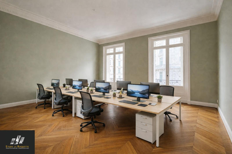 Bureau - 135 m² - 5 pièces