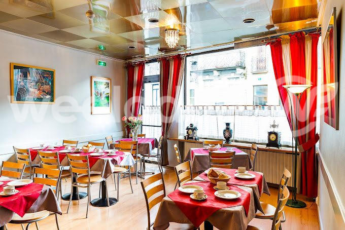 Local commercial - 906 m²