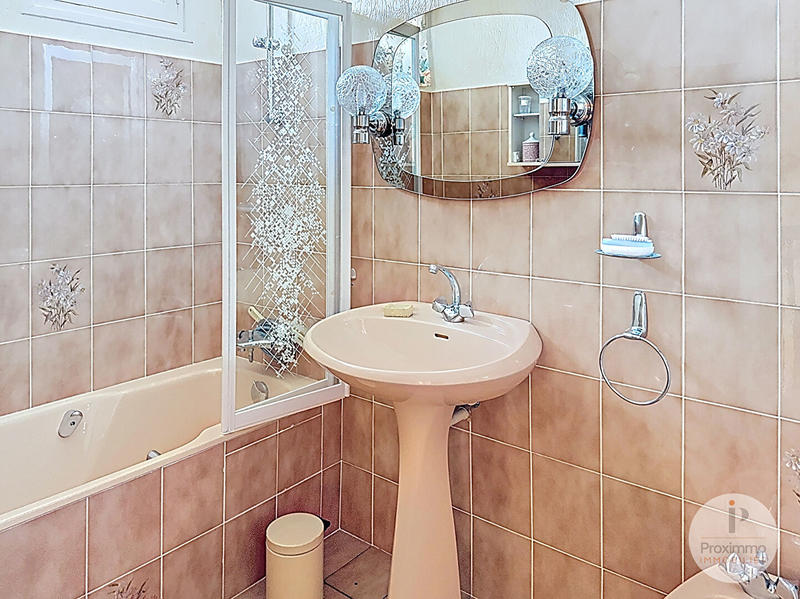 Maison - 82 m² - 5 pièces