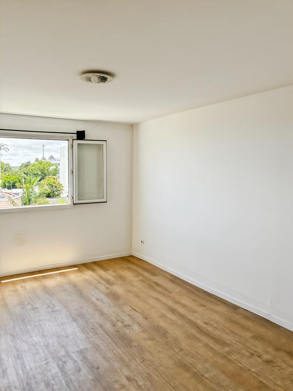 Studio - 25 m² - 1 pièce