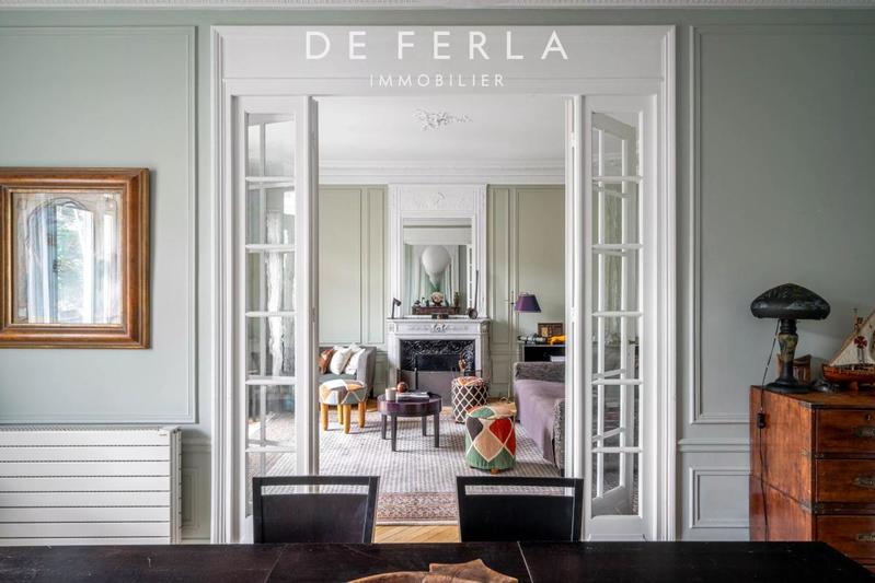 Appartement - 145 m² - 5 pièces