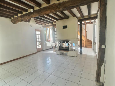 Maison ancienne - 103 m² - 1 pièce