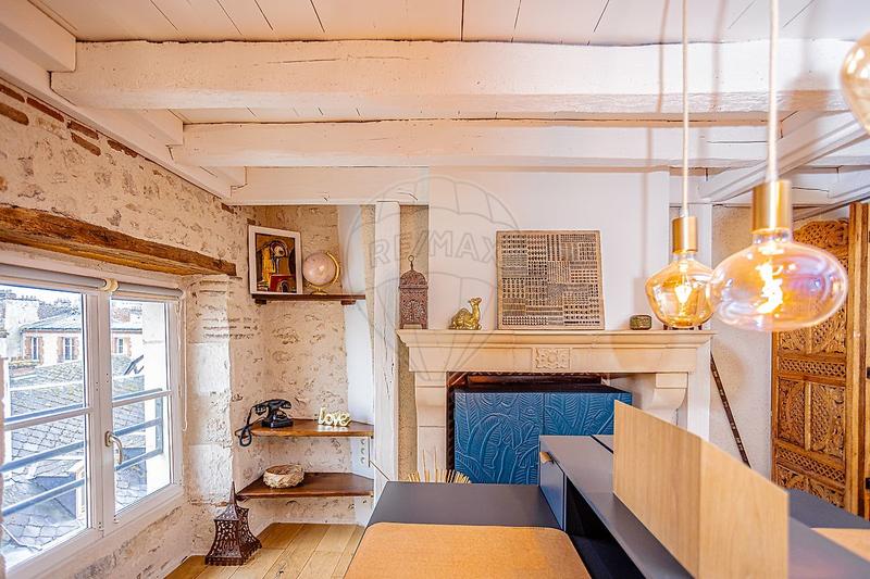 Appartement - 104 m² - 5 pièces