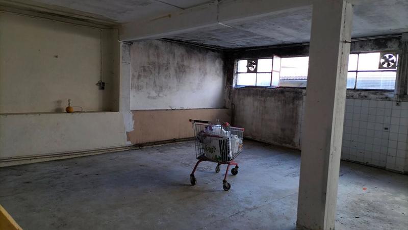 Maison - 320 m² - 8 pièces