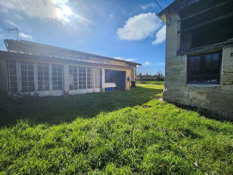 Propriété - 180 m² - 6 pièces