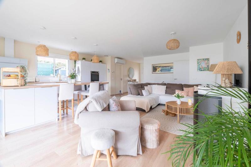 Maison - 100 m² - 4 pièces