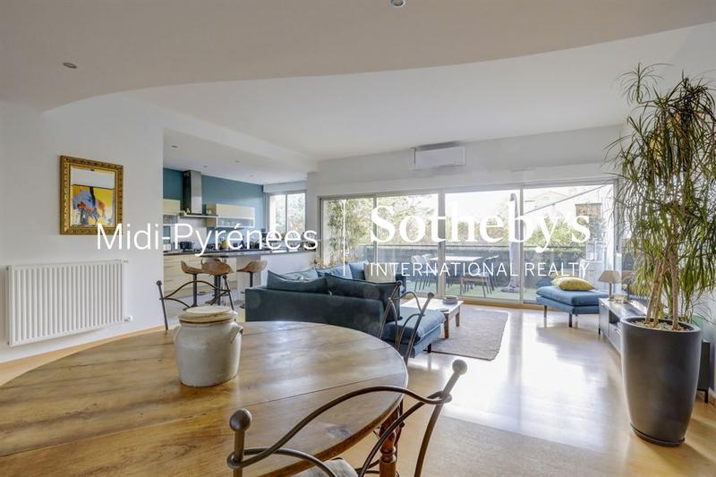 Appartement - 130 m² - 5 pièces