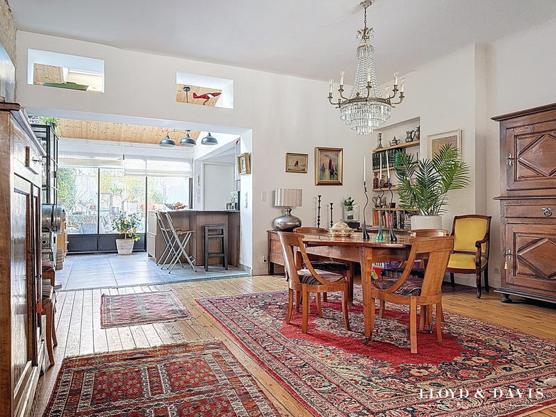 Maison - 185 m² - 6 pièces