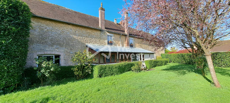 Maison - 196 m² - 8 pièces