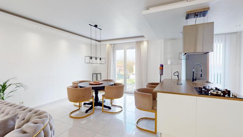 Maison - 115 m² - 6 pièces